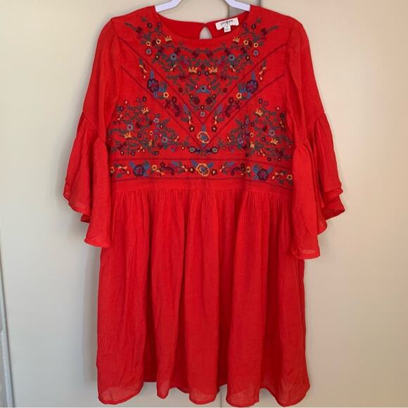 Umgee Embroidered Babydoll Bliss Mini tunic Dress in Candy Apple Red size Medium - Picture 1 of 14